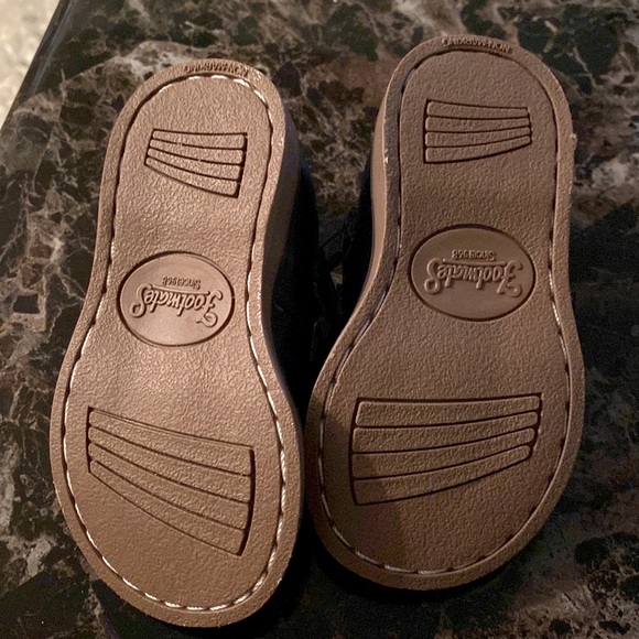 FootMates Shoes Brand New Footmates Navy Girls Shoes Size 35 Poshmark